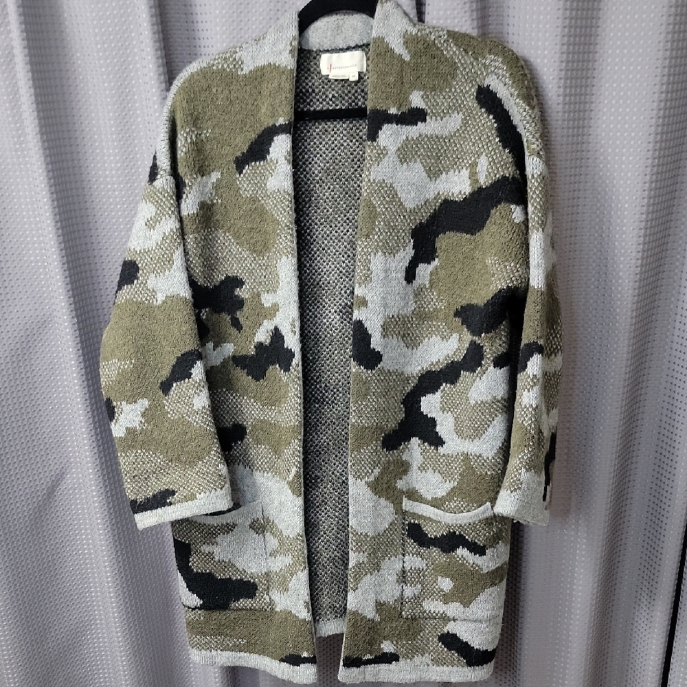 Anthropologie Vera Camo Open Front Longline Cardigan Size XS